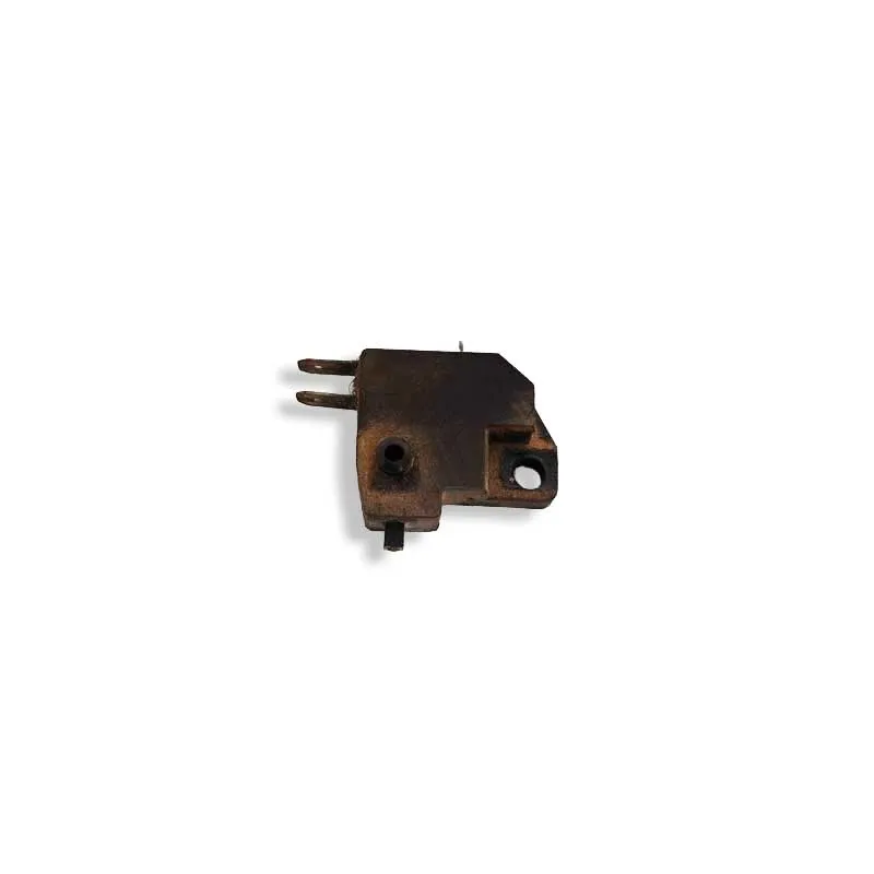 [718] Sensor de freno trasero