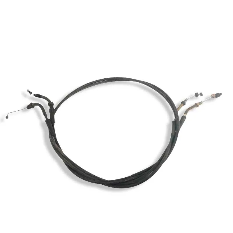 [38] Cable de gas